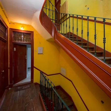 Apartment Captain's House